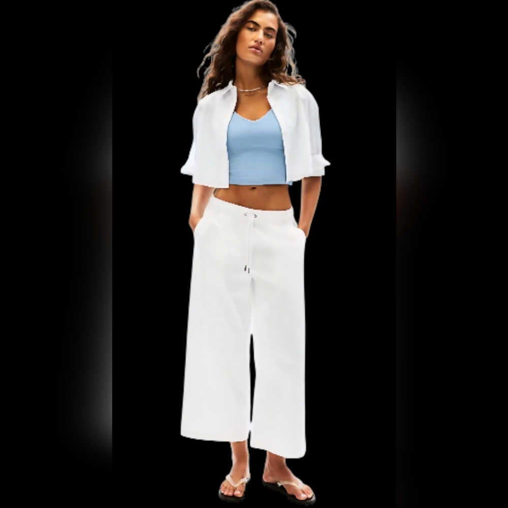 NWT Athleta Midday Crop Pants, Womens XL - Picture 2 of 3